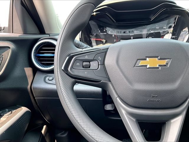 New 2026 Chevrolet Trax LS FWD image 18