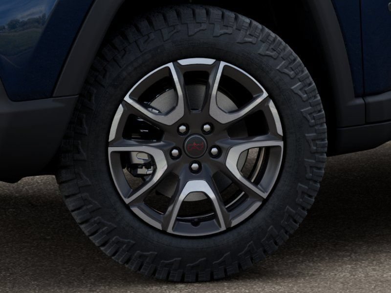 New 2026 Jeep Compass Trailhawk w/ Sun, Sound & Navigation Group AWD/4WD image 8