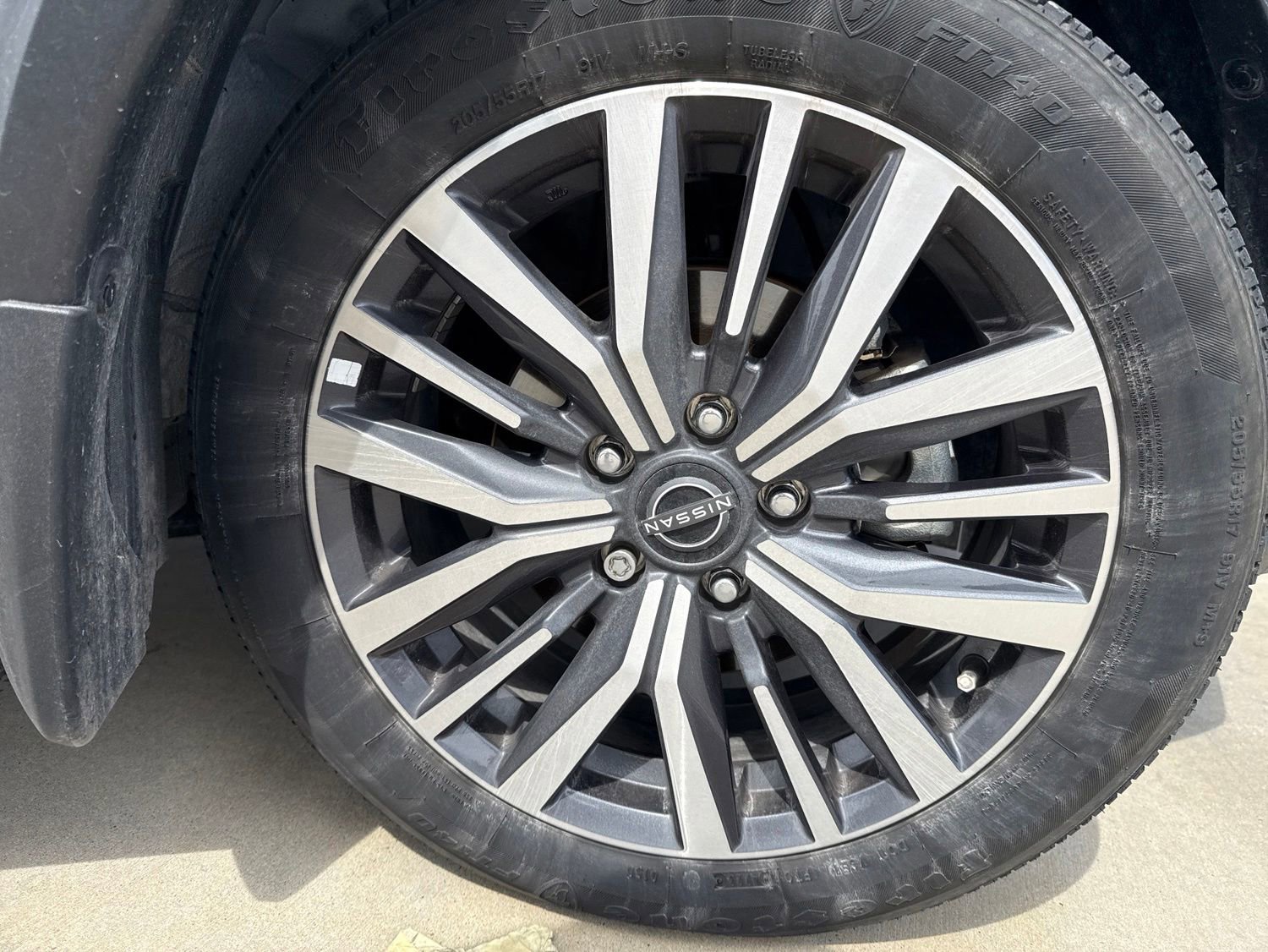 Used 2024 Nissan Kicks SV FWD image 21