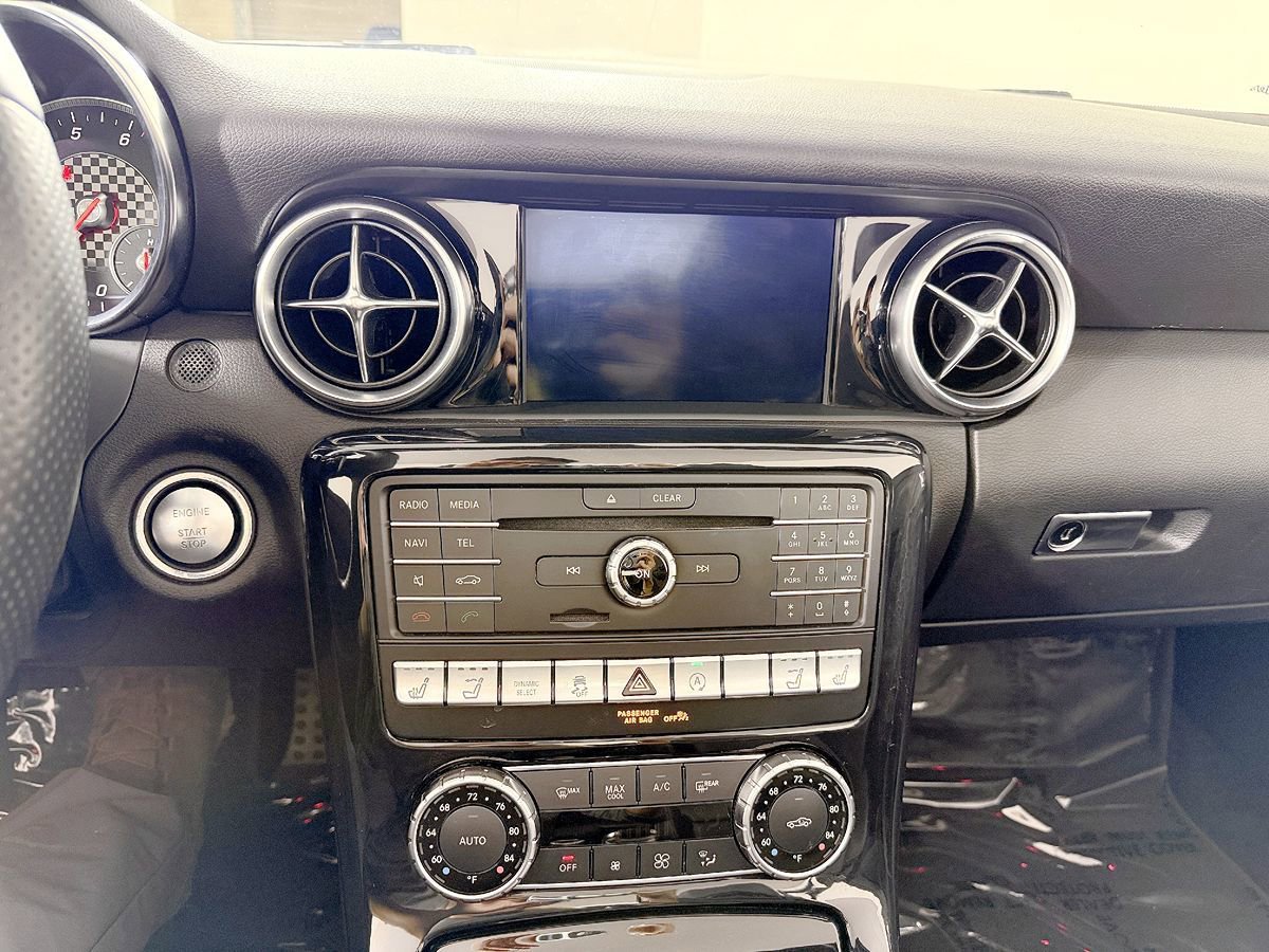 Used 2019 Mercedes-Benz SLC 300 image 44