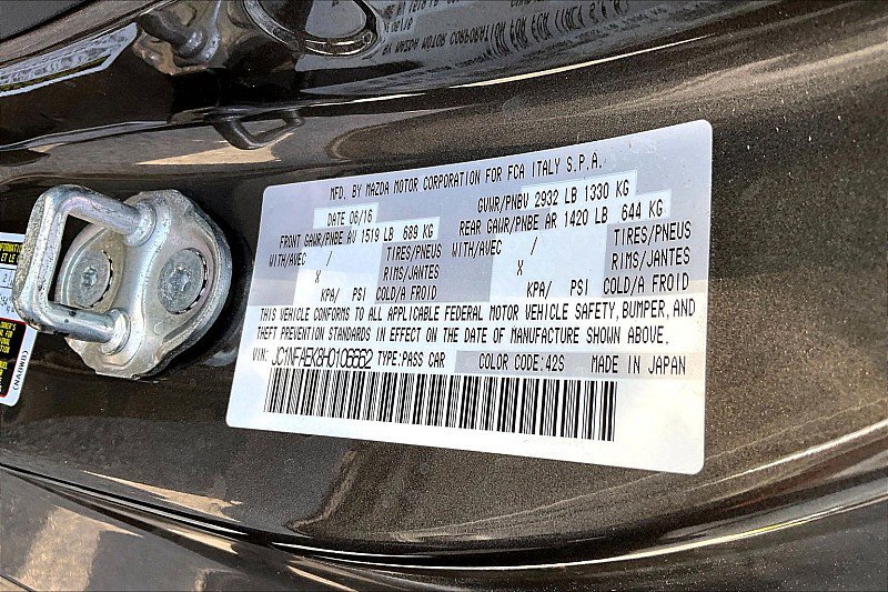 Used 2017 FIAT 124 Spider Lusso RWD image 24