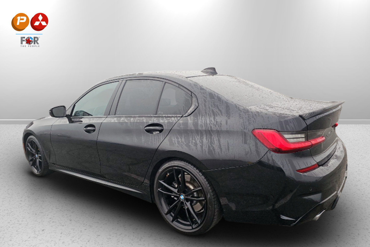 Used 2019 BMW 330i Sedan w/ M Sport Package image 4