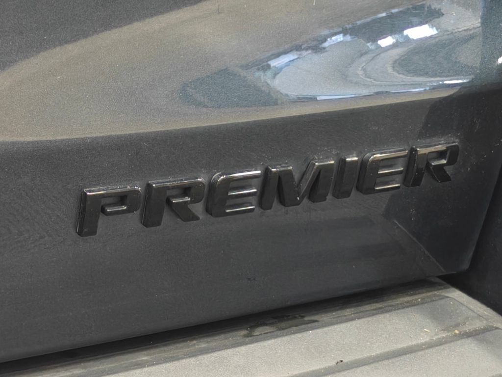 Used 2019 Chevrolet Suburban Premier RWD image 57