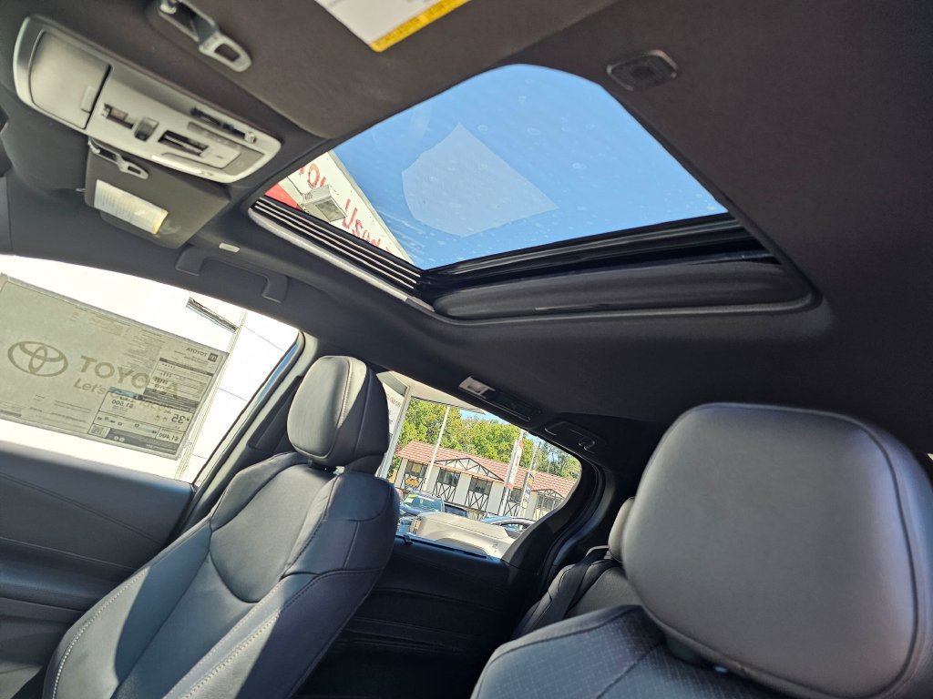 New 2026 Toyota Sienna Limited AWD/4WD image 21
