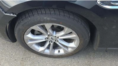 Used 2013 Ford Taurus SEL FWD image 13