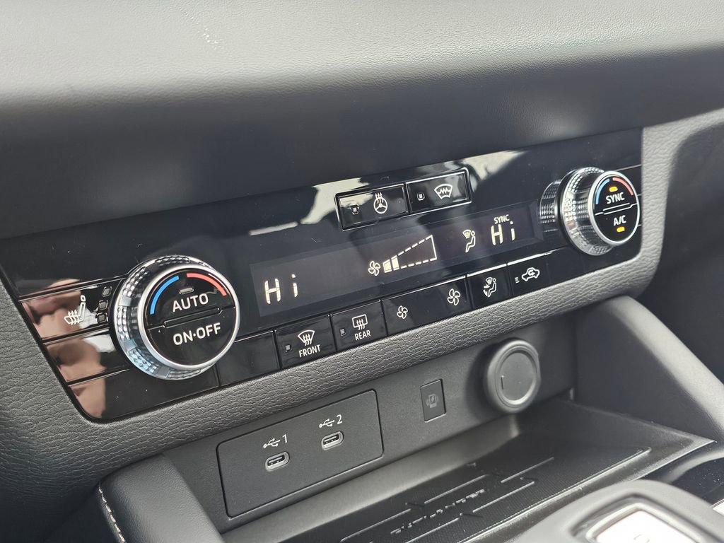 New 2026 Mitsubishi Outlander Trail Edition image 24