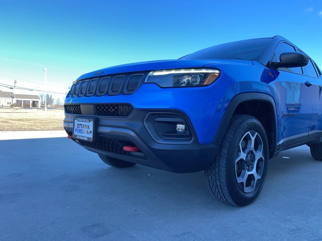 Used 2022 Jeep Compass Trailhawk w/ Trailhawk Elite Group AWD/4WD image 16