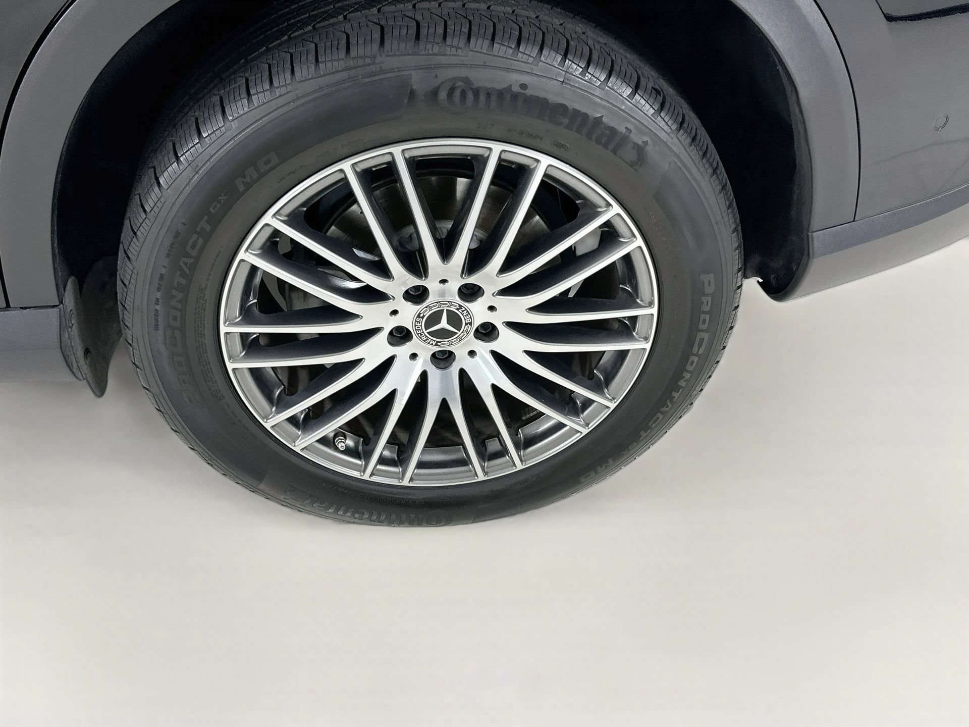 Used 2026 Mercedes-Benz GLC 300 4MATIC image 33