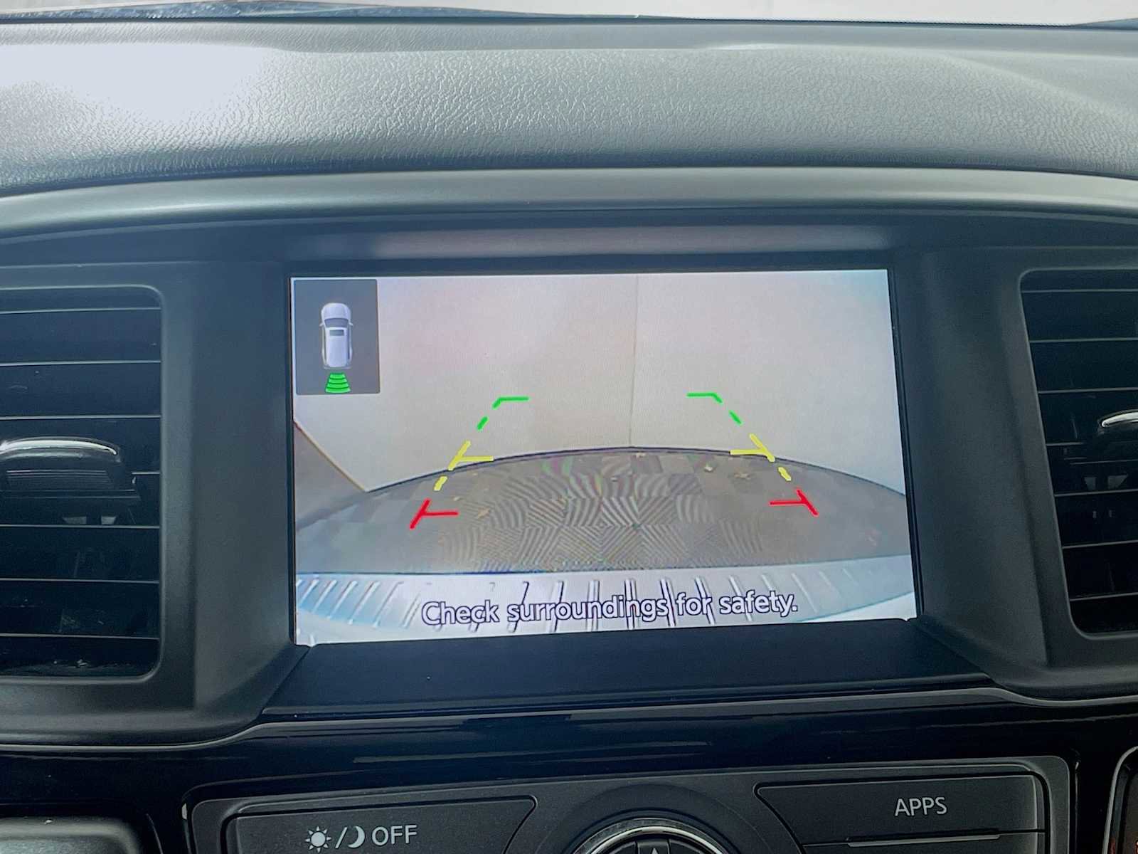 Used 2020 Nissan Pathfinder S image 11