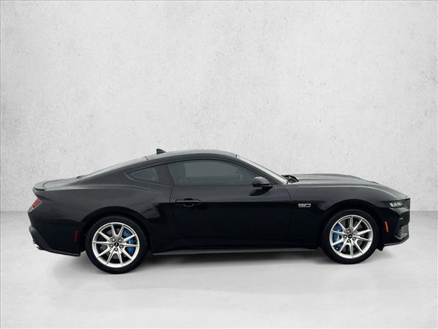 Used 2024 Ford Mustang GT Premium image 4