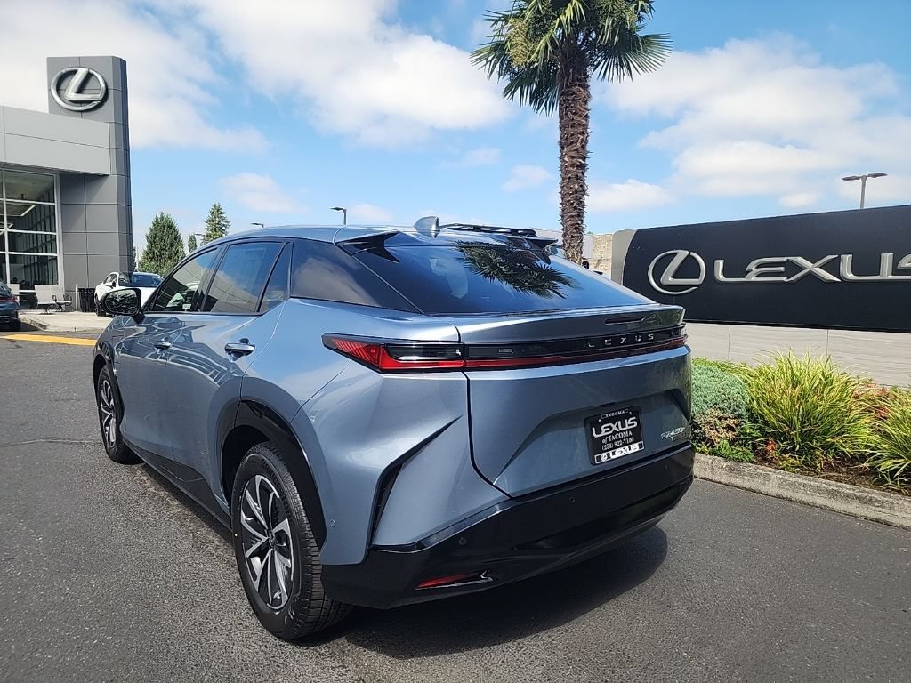 Certified 2023 Lexus RZ 450e Premium w/ Technology Package AWD/4WD image 3