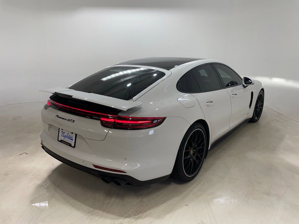 Used 2020 Porsche Panamera GTS image 4