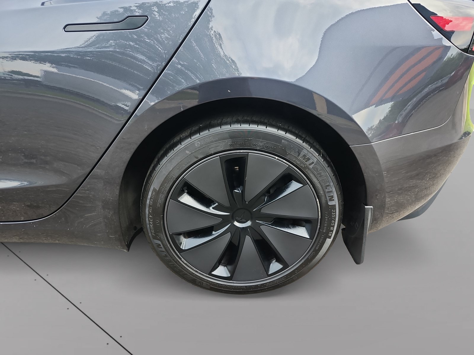 Used 2024 Tesla Model 3 Standard Range RWD image 16
