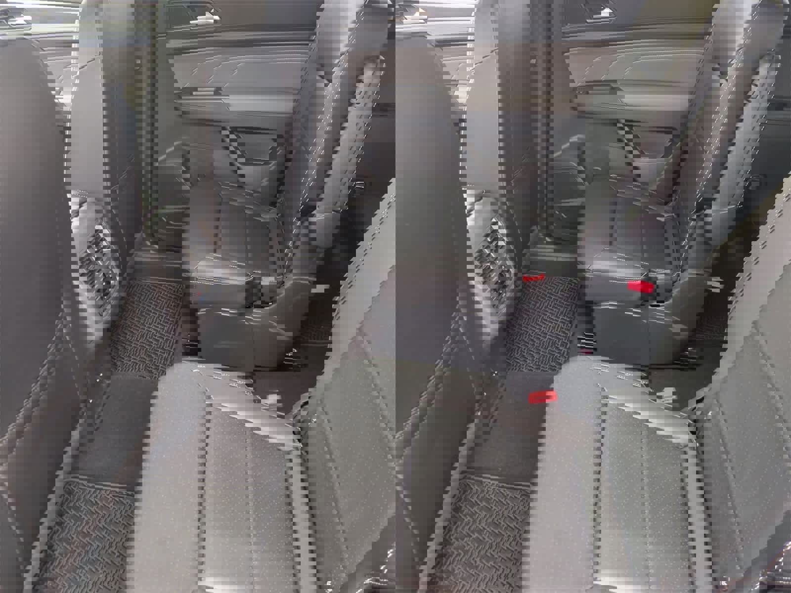 Used 2021 Volkswagen Atlas SEL R-Line image 21