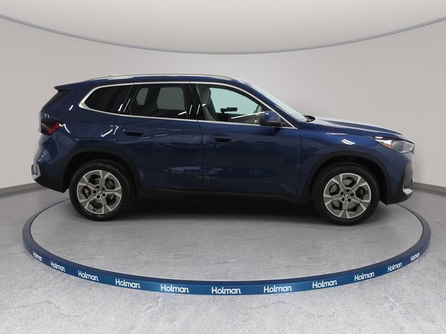 Certified 2023 BMW X1 xDrive28i w/ Convenience Package AWD/4WD image 4