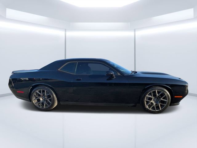 Used 2018 Dodge Challenger T/A w/ Quick Order Package 28P T/A image 2