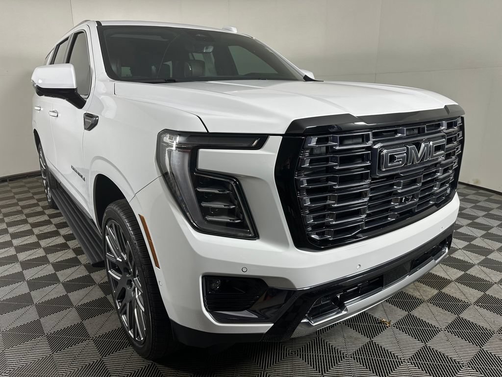 Used 2025 GMC Yukon Denali Ultimate AWD/4WD image 7