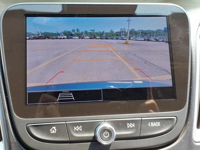 Used 2024 Chevrolet Malibu LT FWD image 17