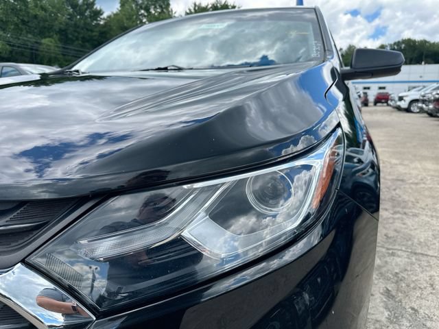 Used 2018 Chevrolet Equinox LS AWD/4WD image 47