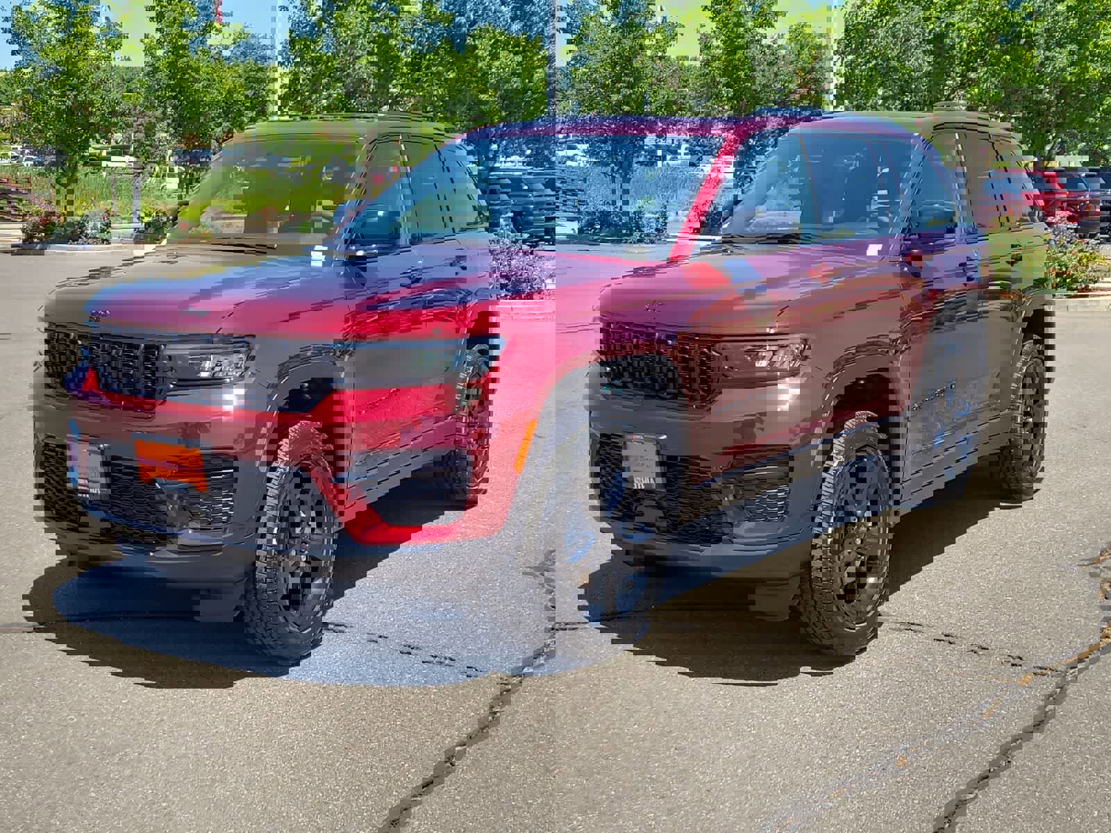 New 2025 Jeep Grand Cherokee Altitude w/ Trailer Tow Package