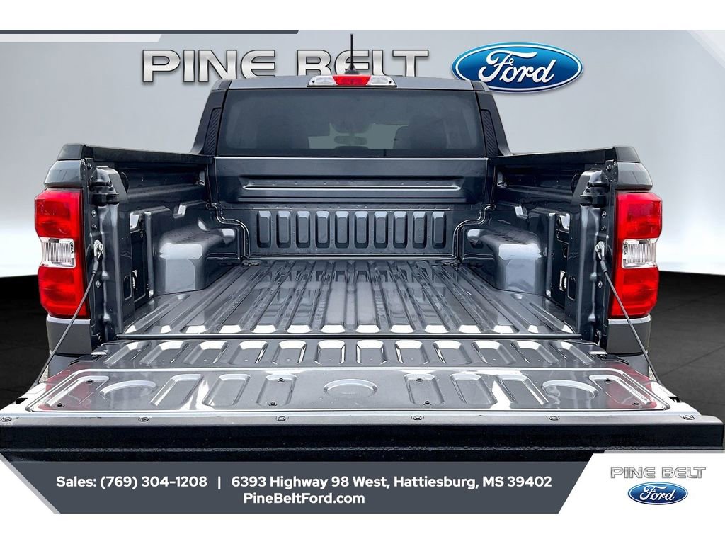 Used 2025 Ford Maverick XLT FWD image 12