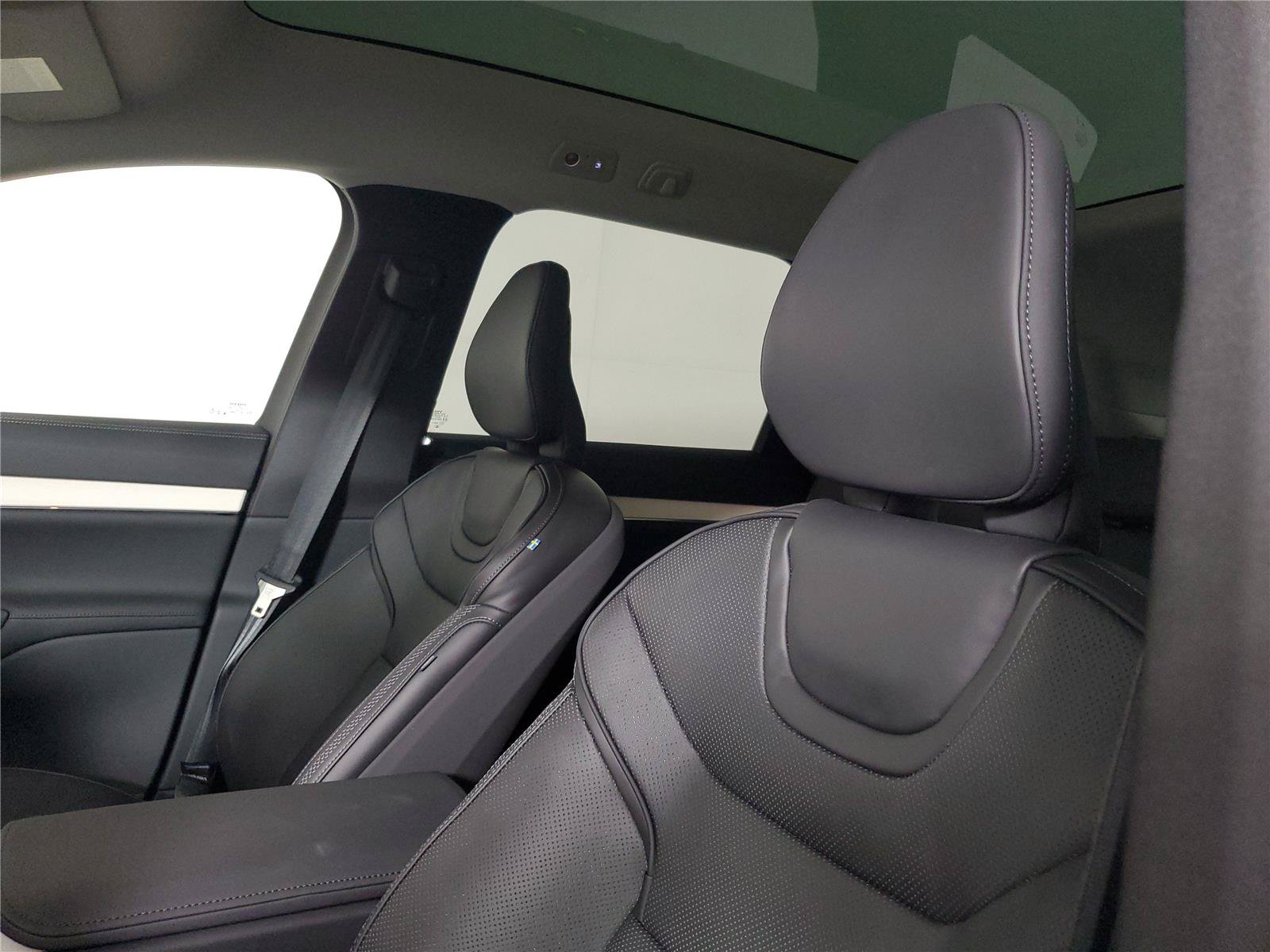 New 2026 Volvo EX90 Ultra AWD/4WD image 22