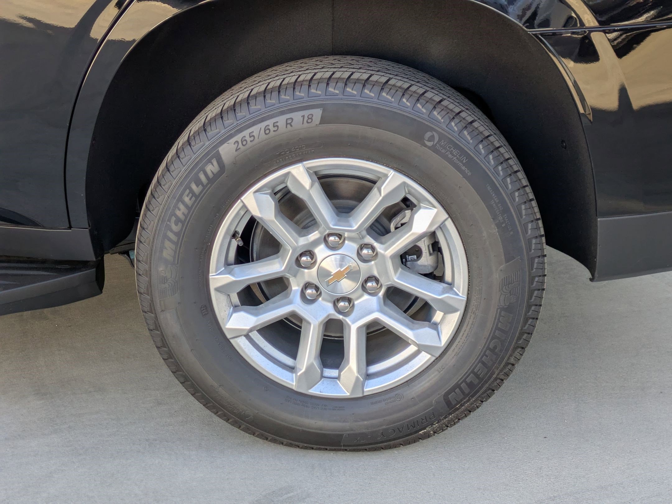 New 2026 Chevrolet Tahoe LS image 6