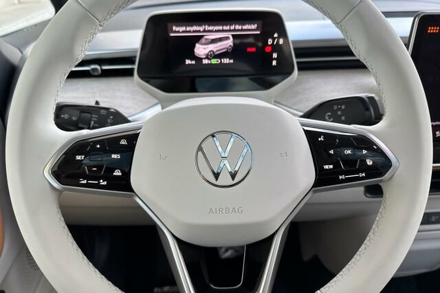 New 2025 Volkswagen ID. Buzz 1st Edition image 25