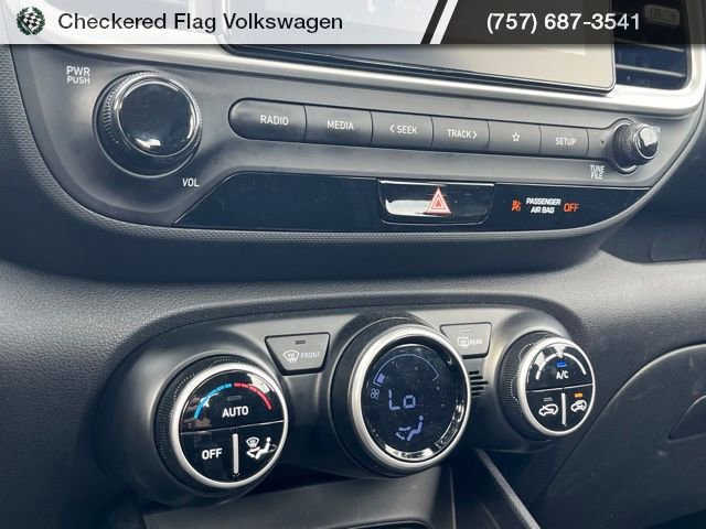 Used 2023 Hyundai Venue SEL w/ Cargo Package image 37