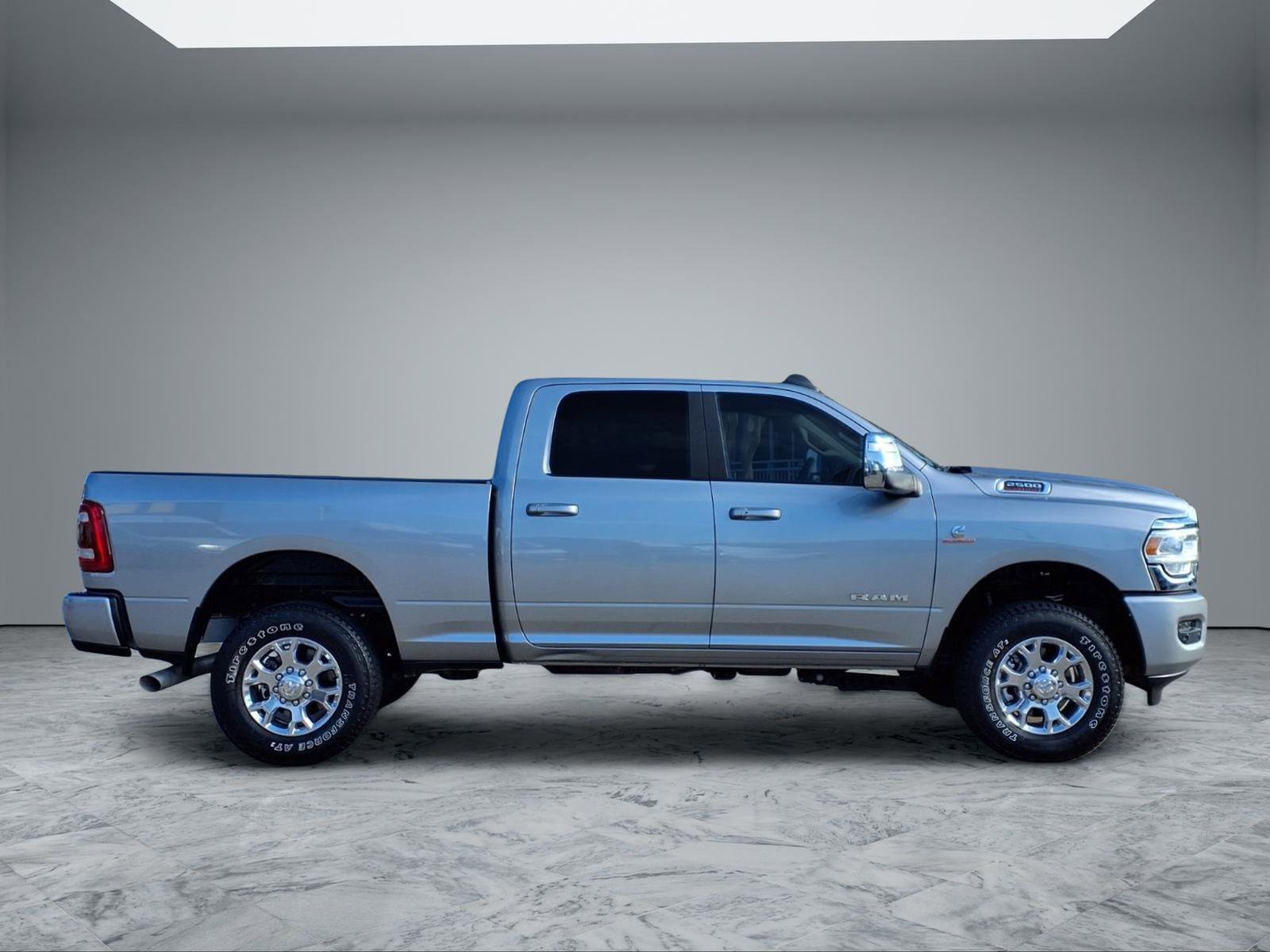 Used 2024 RAM 2500 Laramie image 8