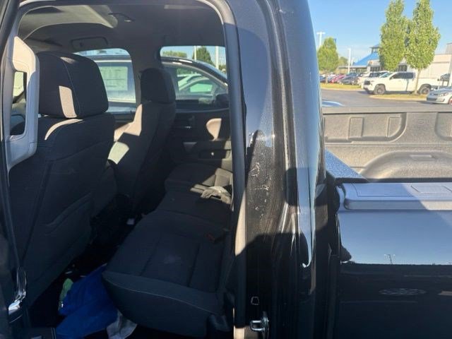 Used 2019 Chevrolet Silverado 1500 LT w/ All Star Edition AWD/4WD image 2