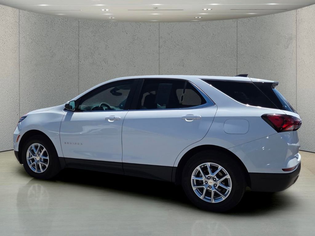 Used 2024 Chevrolet Equinox LT FWD image 5