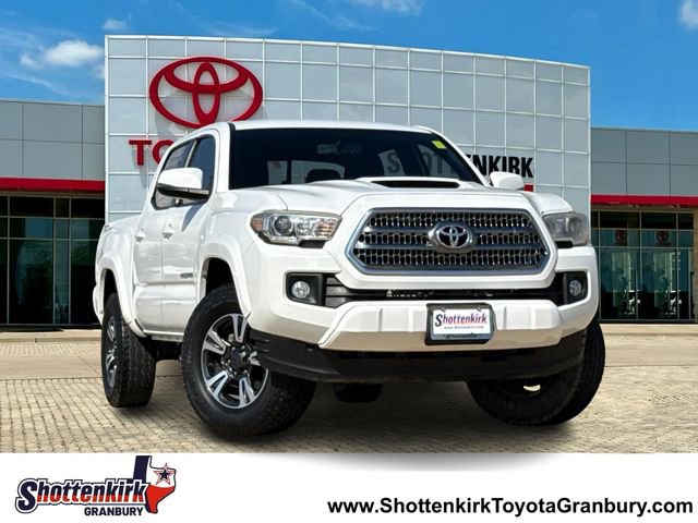 Used 2016 Toyota Tacoma TRD Sport w/ Towing Package