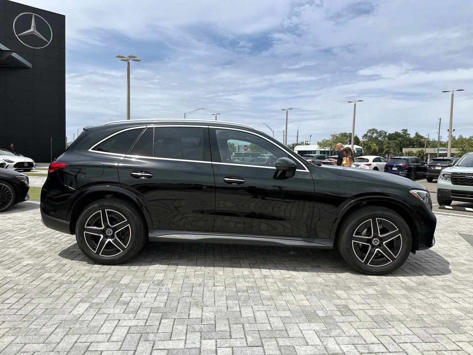 New 2026 Mercedes-Benz GLC 350e 4MATIC image 6