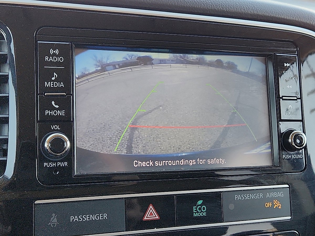 Used 2019 Mitsubishi Outlander ES image 8