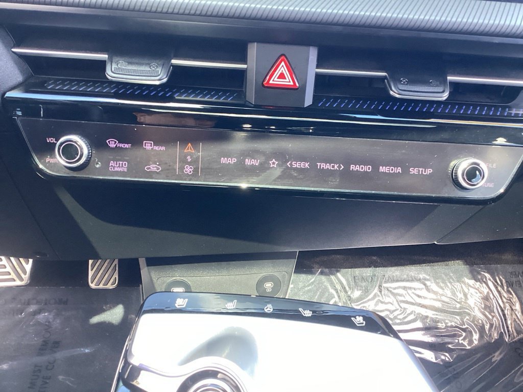 Certified 2023 Kia EV6 GT-Line AWD/4WD image 27