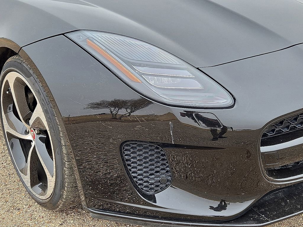 Used 2020 Jaguar F-TYPE Coupe image 10