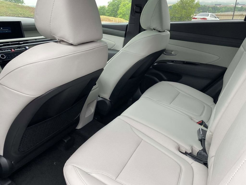 New 2026 Hyundai Tucson Limited w/ Tow & Go Package FWD image 10