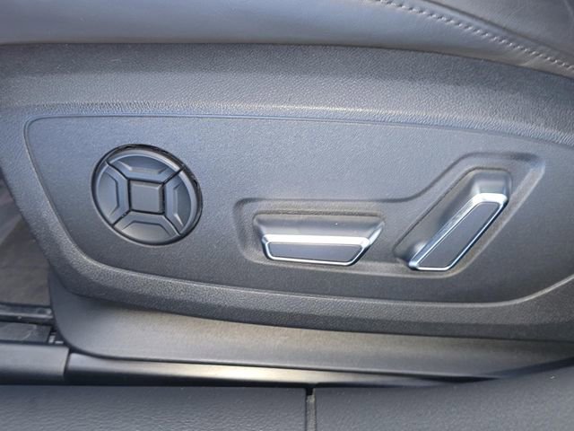 Used 2024 Audi S7 Prestige w/ Prestige Package image 31