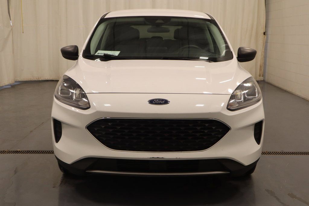 Used 2022 Ford Escape SE image 4