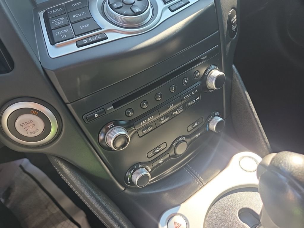 Used 2016 Nissan 370Z w/ Sport Package image 29