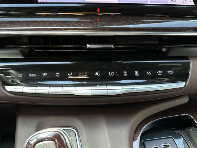 Certified 2024 Cadillac Escalade Sport Platinum w/ LPO, Floor Liner Package image 27