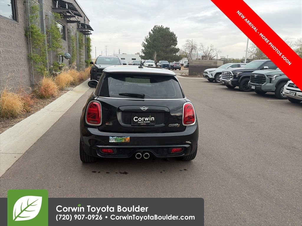 Used 2020 MINI Cooper S w/ Signature Upholstery Package image 7