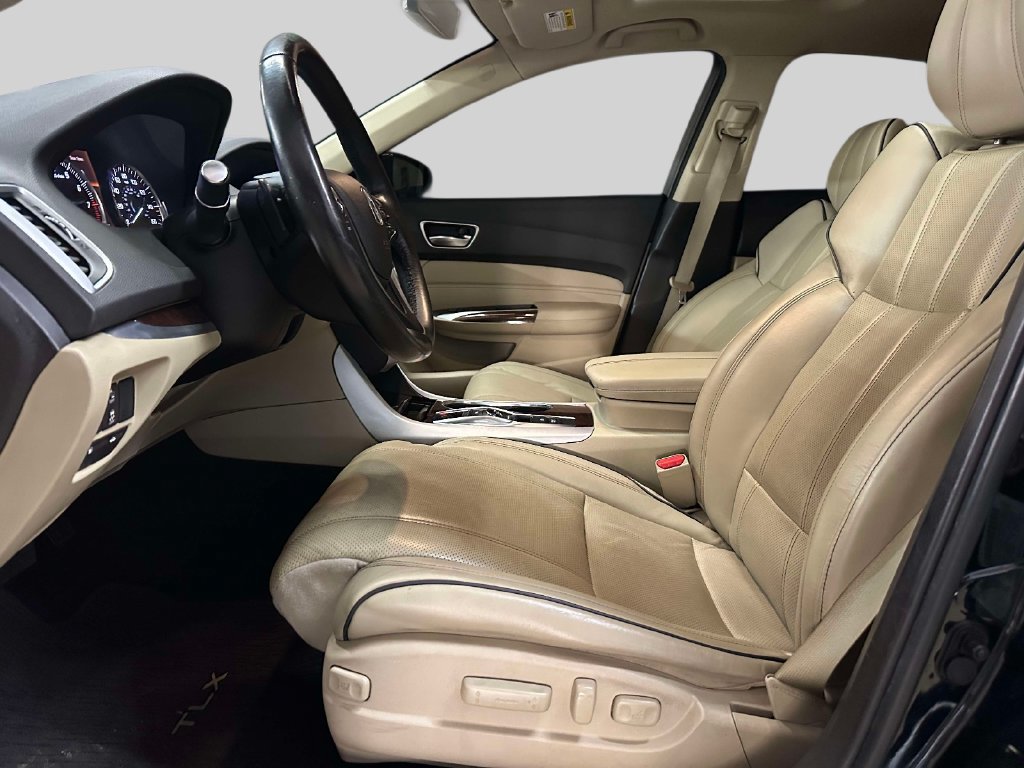 Used 2019 Acura TLX w/ Technology Package FWD image 7