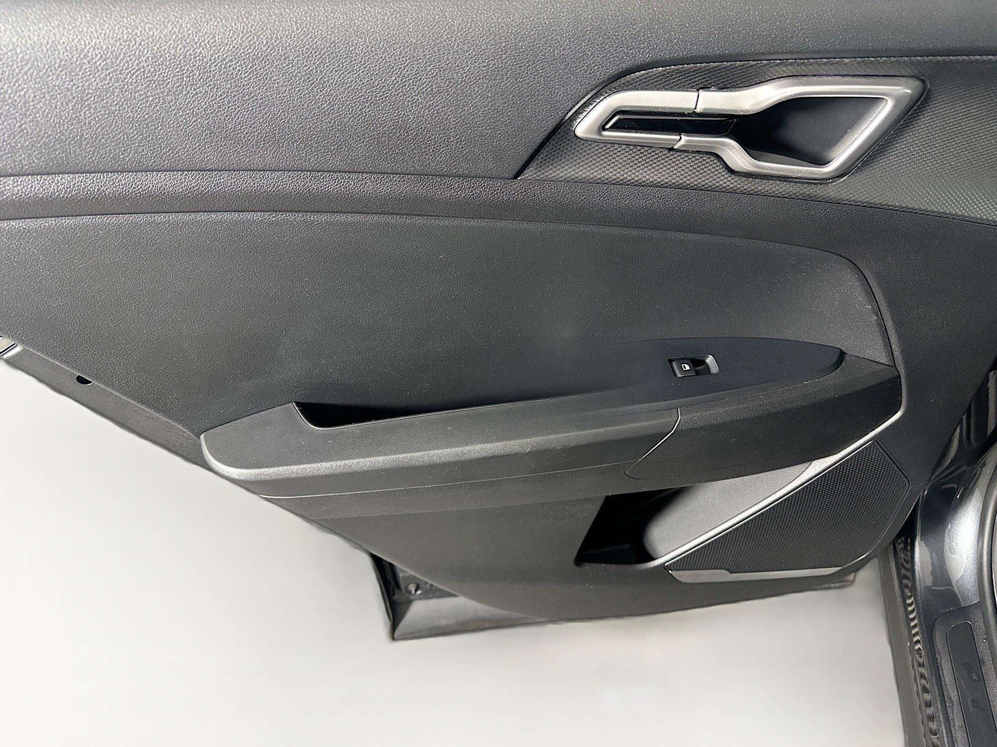 Used 2024 Kia Sportage LX image 26