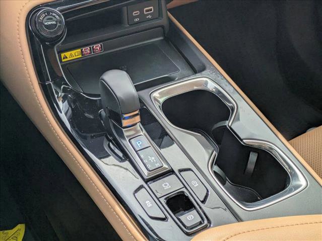 Used 2025 Lexus NX 250 FWD w/ Towing Package (2000 Lbs) image 12