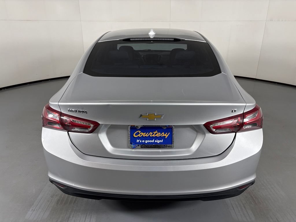 Used 2021 Chevrolet Malibu LT FWD image 8
