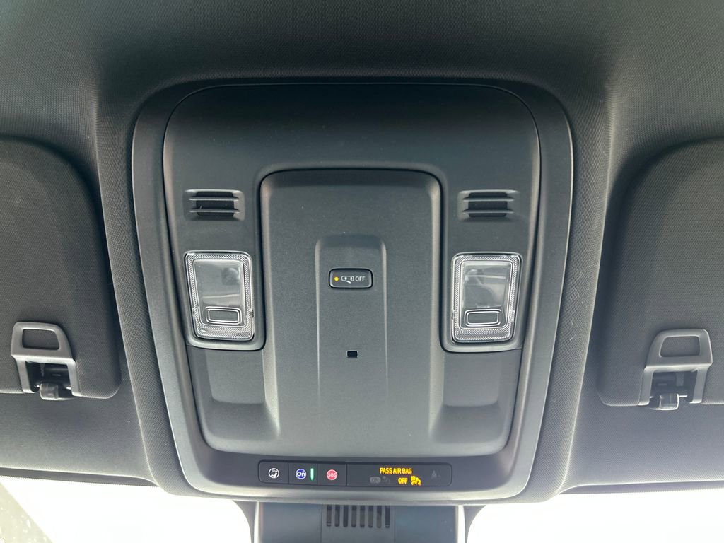 Used 2025 Chevrolet Tahoe LS w/ LPO, Dark Essentials Package RWD image 20
