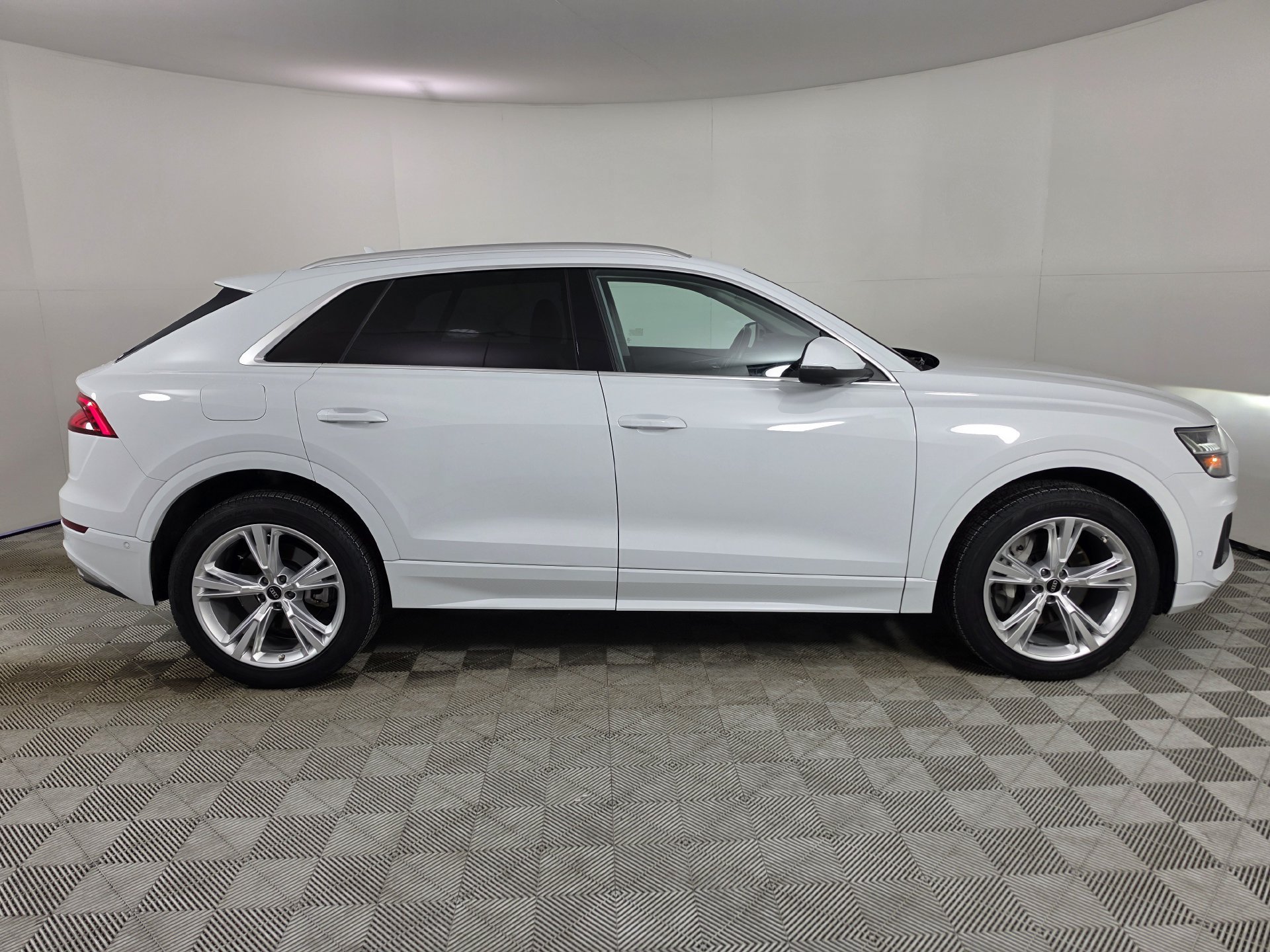 Certified 2023 Audi Q8 Premium Plus AWD/4WD image 45