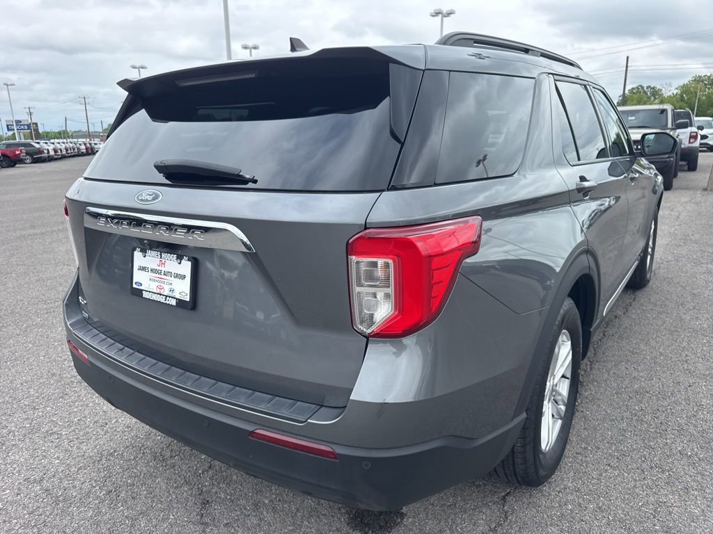 Used 2023 Ford Explorer XLT RWD image 6